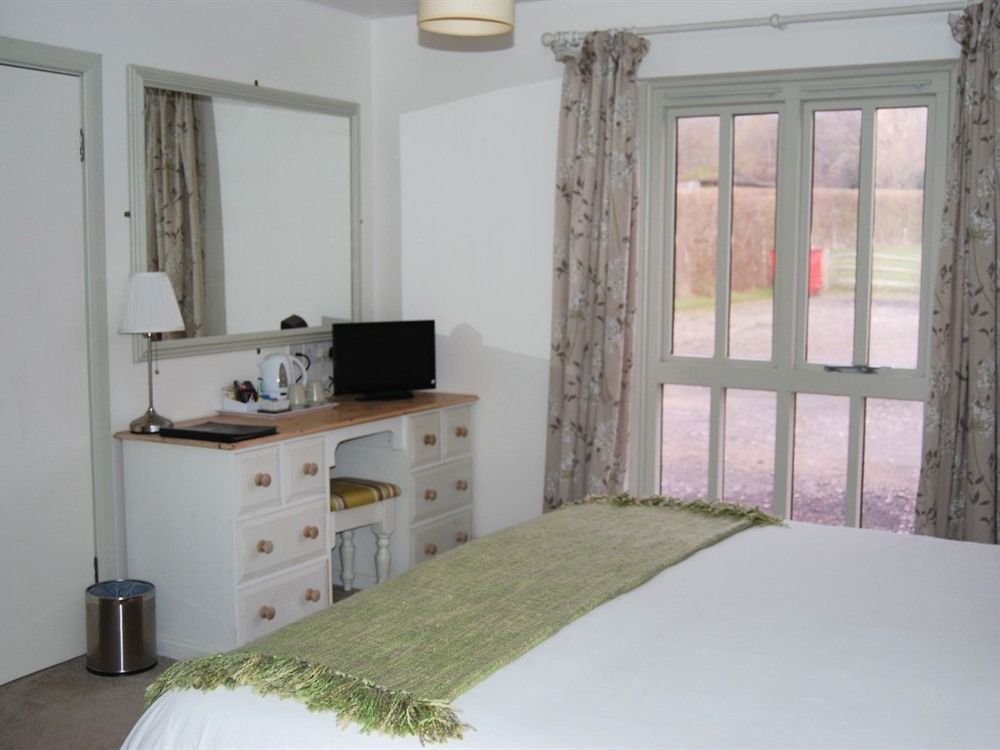 Hare & Hounds Bed & Breakfast ไรย์ ภายนอก รูปภาพ